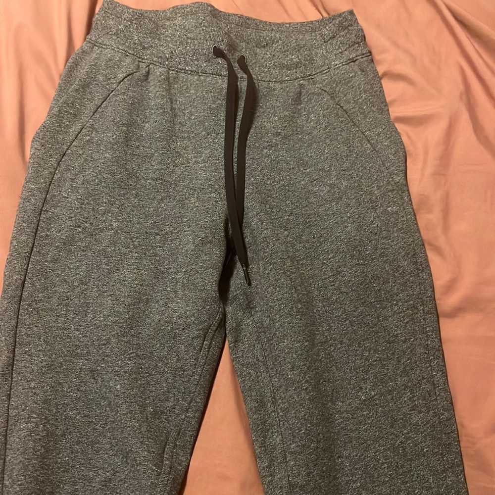 Lululemon Grey Scuba Joggers-28”